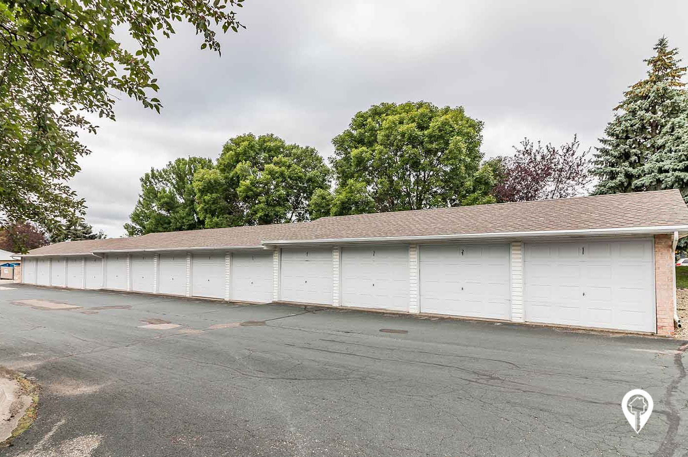 Majestic Cove Apartments in Apple Valley, MN My Renters Guide