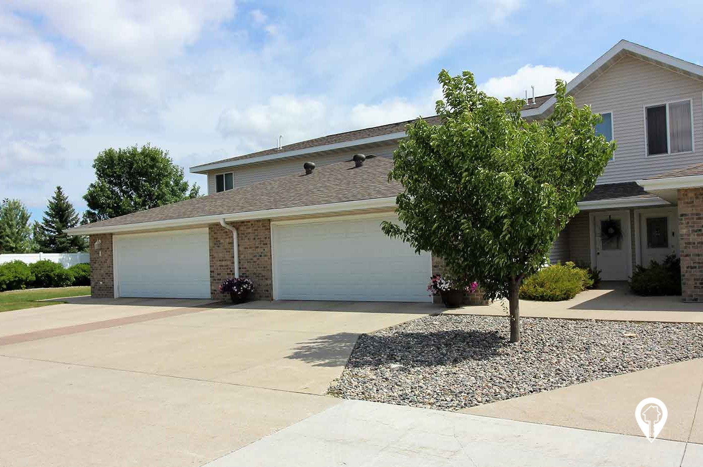 Valley Rental - Westlake Townhomes