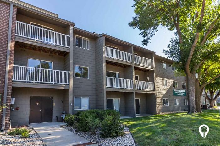 Beadle West Apartments