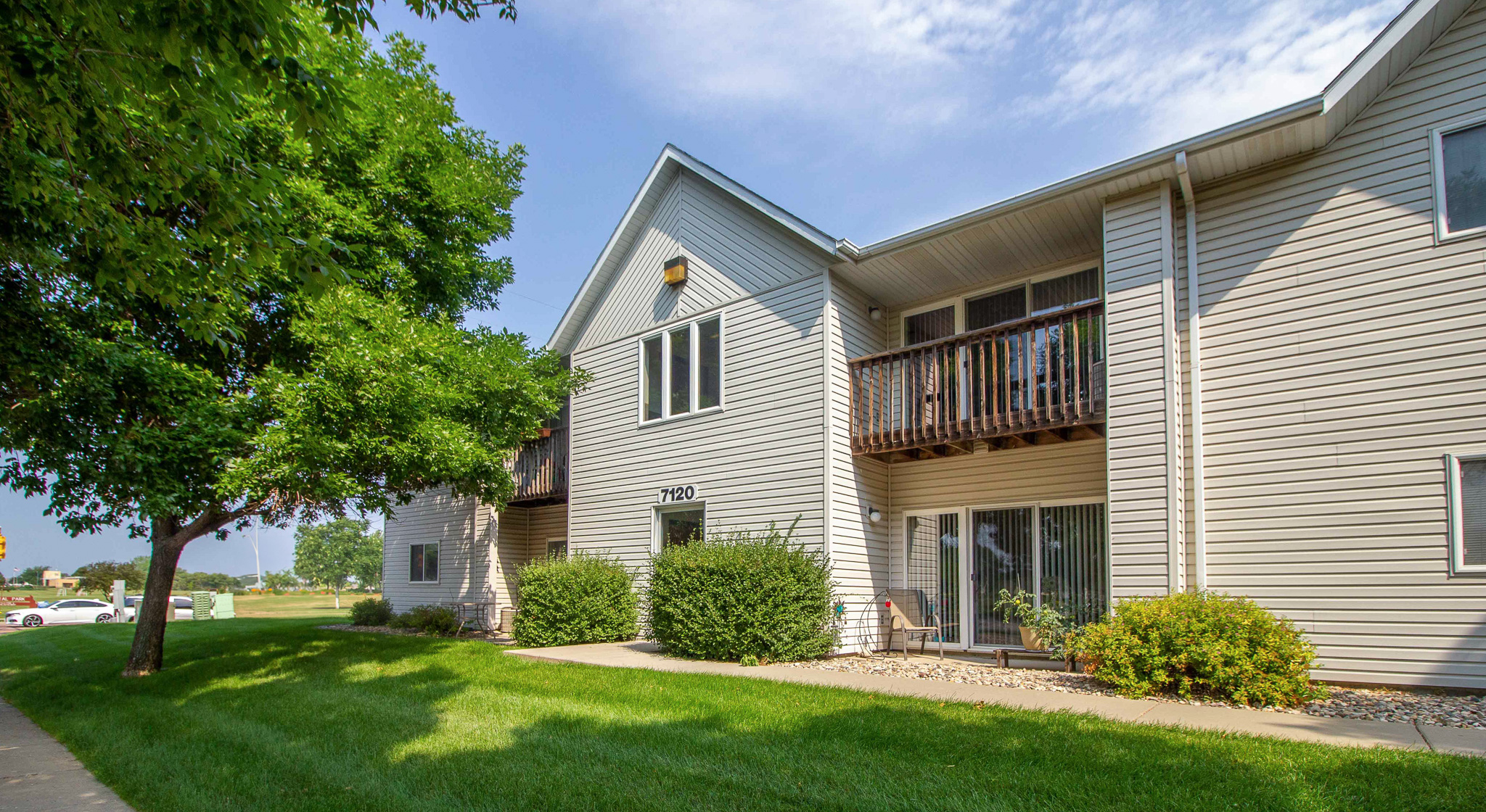 West Briar Apartments