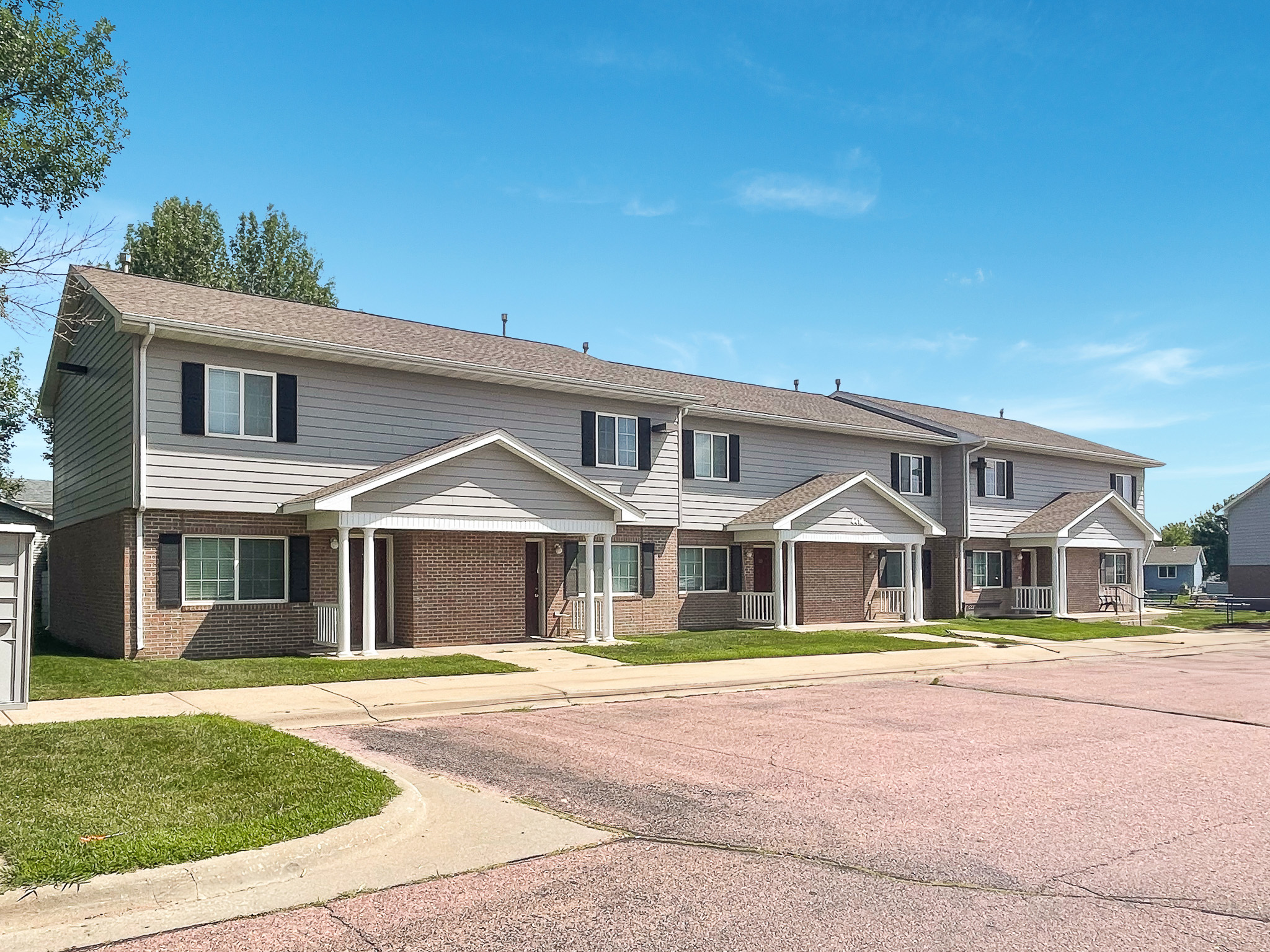 WestPointe Apartments & Townhomes