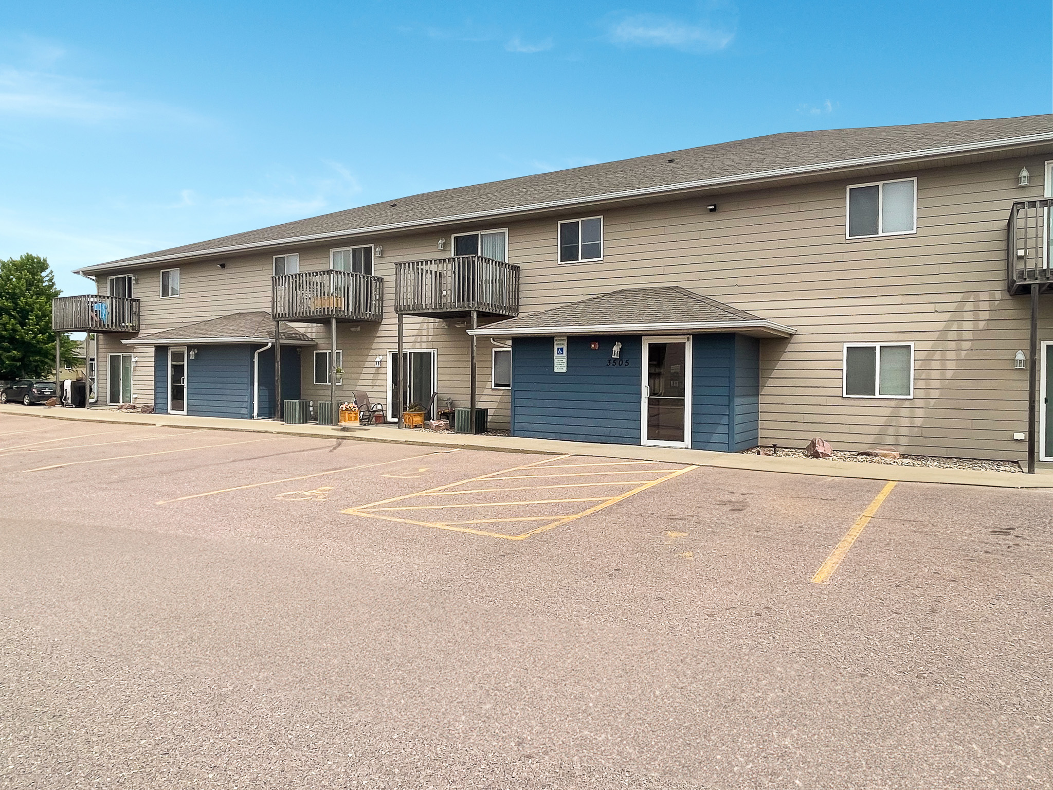 Meadow Ridge Apartments