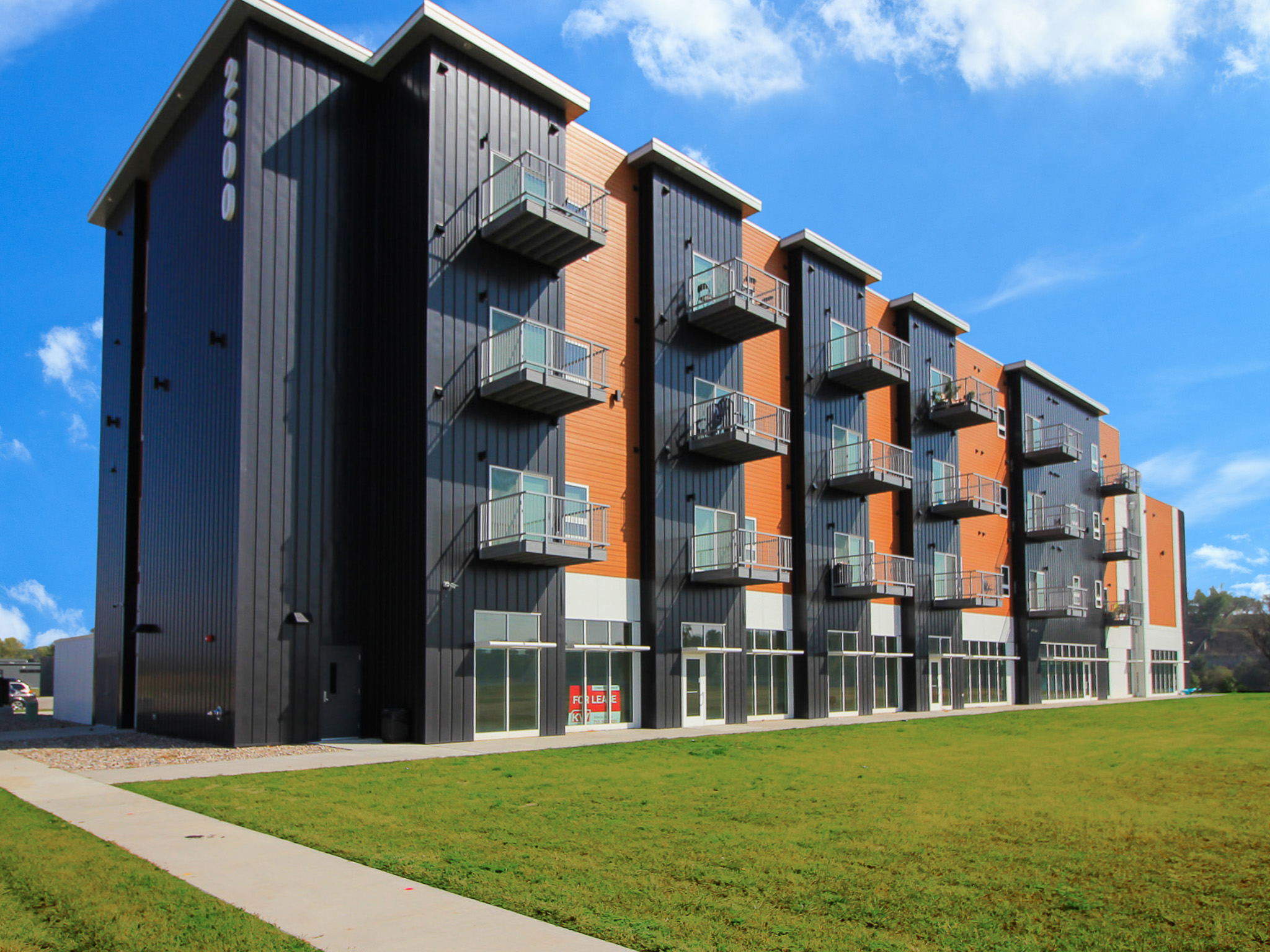 2800 Flatwater Apartments